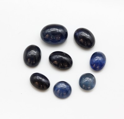 Lot Saphir Cabochons zus. ca. 21.6 ct, versch.Größen und Blautöne