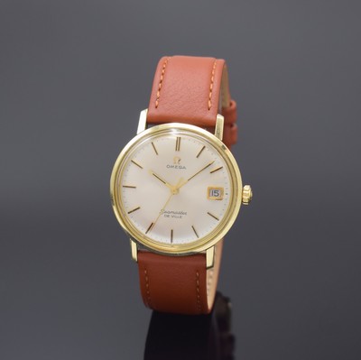 OMEGA Seamaster De Ville Herrenarmbanduhr Referenz 136.020, Schweiz um 1965, Handaufzug, Monocoque-Geh., gedr. Lünette, silb. Zifferbl. m. aufges. ...