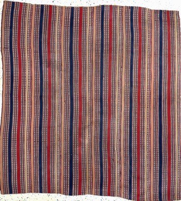 Djajim fein antik, Persien, um 1900, Wolle auf Wolle, ca. 165 x 155 cm, 6 Bahnig, Reinigungsbedürftig, EHZ: 2, (kleine Restaurierungen),aus ...