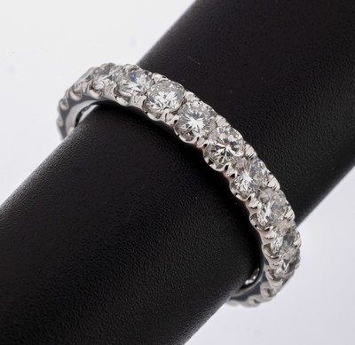 14 kt Gold Brillant-Memoryring, WG 585/000,23 Brillanten zus. ca. 1.83 ct (grav.) feines Weiß-Weiß/vs-si, RW 54, ca. 2.8 g