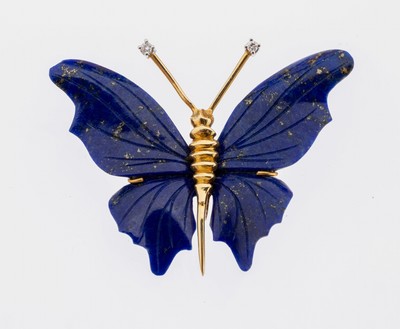 18 kt Gold Lapislazuli-Brillant-Brosche, GG/WG 750/000, plastische Darstellung eines Schmetterlings, Flügel aus geschnittenem Lapislazuli, 2 in WG ...