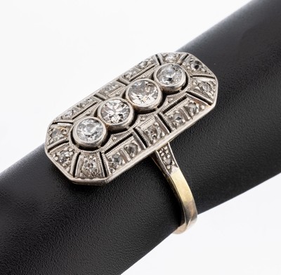 14 kt Gold Art Deco Diamant-Ring, um 1920, GG 585/000 gepr., Ringkopf durchbrochen gearbeitet, 4 Altschliffdiamanten zus. ca. 1.00 ct ...