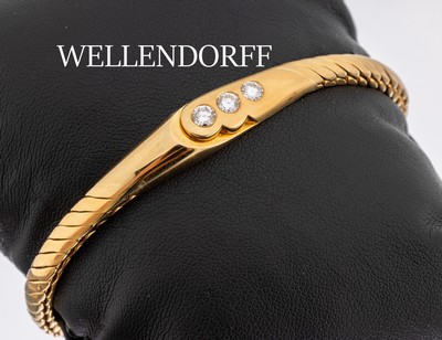 18 kt Gold WELLENDORFF Brillant-Armband, GG 750/000, 3 Brillanten zus. ca. 0.60 ct Weiß/si, ca. 35.2 g, D. ca. 6 cm, Kastenschloss mit 2 ...