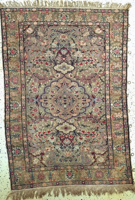 Kayseri"Metallbroschiert", Türkei, um 1900,Matall-Wolle auf Baumwolle, ca. 185 x 130 cm, EHZ: 2,aus Sammlungsauflösung