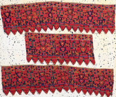 3 Lots Seidenstickerei, Uzbekistan, um 1900, Seide auf Baumwolle, ca. 85 x 23 cm, EHZ: 2