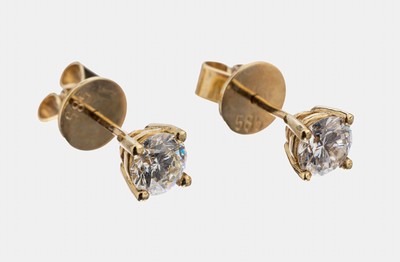 Paar 14 kt Gold Brillant-Ohrstecker, GG 585/000, 2 Brillanten zus. ca. 1.06 ct Weiß- l.get.Weiß/si