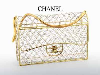 CHANEL Cage Flap Bag, Paris 1990er Jahre, Goldfarbene Hardware, gold- und silberfarbenesGeflecht, durchsichtiger Plexiglaseinsatz, Verschluß mit ...