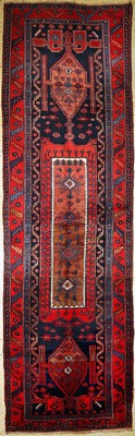 Kordi alt, Persien, Anfang 20.Jhd, Wolle auf Wolle, ca. 440 x 128 cm, EHZ: 2