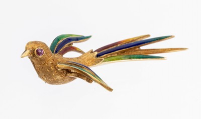 18 kt Gold Brosche "Vogel", GG 750/000, part. sat., Flügel und Schwanzfedern polychromemailliert, Auge kl. rundfacett. Rubin, L. ca.4 cm, ...