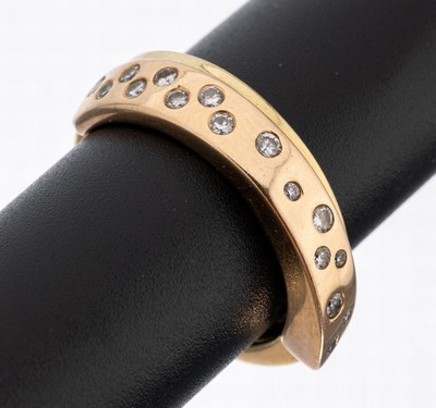 18 kt Gold Brillant-Ring, GG 750/000, 20 Brillanten zus. ca. 0.25 ct Weiß/si, RW 57, ca. 6 g