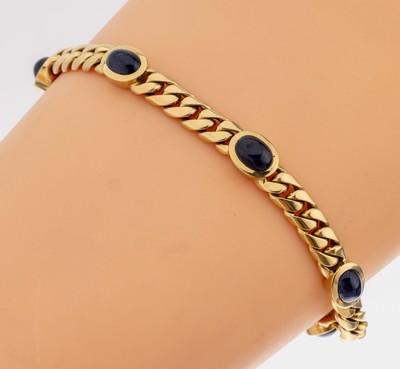 18 kt Gold Saphir-Armband, GG 750/000, 6 Saphir-Cabochons zus. ca. 12.0 ct, ca. 24.2 g,L. ca. 18.5 cm, Kastenschloss mit 2 Sicherheitsachten