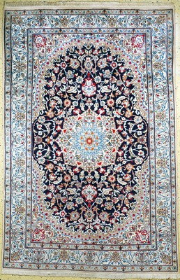 Nain, Persien, Ende 20.Jhd, Wolle auf Baumwolle, ca. 300 x 204 cm, EHZ: 2