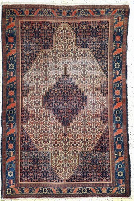 Senneh alt, Persien, ca. 50 Jahre, Wolle auf Baumwolle, ca. 206 x 153 cm, EHZ: 3