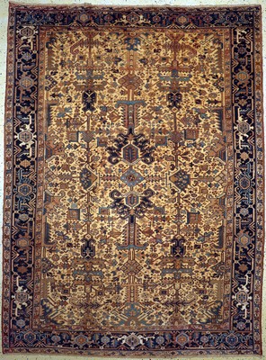 Heriz alt, Persien, Mitte 20.Jhd, Wolle aufBaumwolle, ca. 325 x 242 cm, EHZ: 2