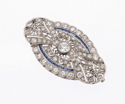 Platin Art Deco Diamant-Saphir-Brosche, Platin gepr., 1 Altschliffdiamant ca. 0.40 ct,ca. 72 Altschliffdiamanten und Diamantrosen zus. ca. 1.70 ct ...