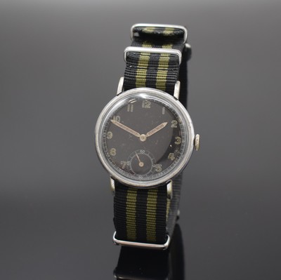 Seltene Armbanduhr Kaliber Cortebert 617, Schweiz um 1940, Handaufzug, verchr. Geh. altersbed. ber., schwarzes Zifferblatt m. arab. Std. altersbed. ...