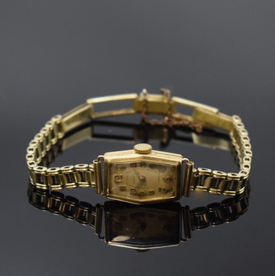WEMPE Damenarmbanduhr in GG 585/000, Schweiz um 1930, Handaufzug, Scharniergeh. m. Drahtanstößen, Armband m. Kastenschl., Sicherheitsacht und ...