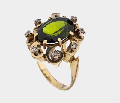 14 kt Gold Turmalin-Diamant-Ring, GG 585/000, ovalfacett. Turmalin ca. 4.00 ct, umgeben von 8 8/8-Diamanten zus. ca. 0.04 ct Weiß/p, RW 52, ca. 9.4 ...