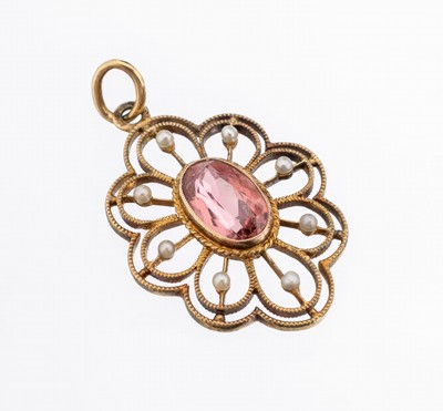 14 kt Gold Jugendstil Turmalin-Anhänger, GG 585/000, um 1900, ovalfacett. rosefarb. Turmalin ca. 1.0 ct, kl. Orientperlen, L. ca. 3.5 cm