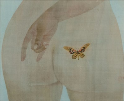 Xu Hualing,geb. 1975, "Butterly", Aquarell und Tusche auf Seide, Frauenakt mit Schmetterling, ca. 32 x 38 cm, unter Glas, Rahmen