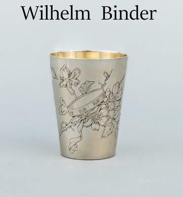 Trinkbecher, 800er Silber, deutsch, Hersteller Wilhelm Binder, Entwurf um 1900-10,innen vergoldet, Dekor im Japonismus, freies Gravurfeld, H. ca. 8 ...