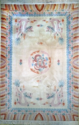 Aubusson"Drachen-Teppich", China, Ende 20.Jhd, Wolle auf Baumwolle, ca. 295 x 200 cm,Reinigungsbedürftig, EHZ: 2