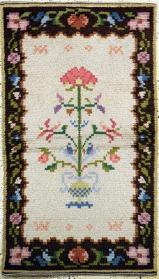 Wollteppich, Europa, Mitte 20.Jhd, Wolle auf Baumwolle, ca. 165 x 94 cm, EHZ: 2
