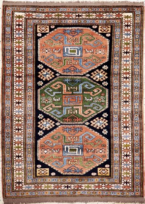 Kazak, Türkei, Ende 20.Jhd, Wolle auf Wolle, ca. 170 x 127 cm, EHZ: 2