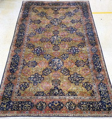 Nordindischer Teppich, "Safawiden Design", um 1900, Wolle auf Baumwolle, ca. 606 x 364 cm , EHZ: 2(ähnliches Stück siehe Christis London ...