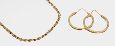 14 kt Gold Konvolut, GG 585/000, best. aus: 1 Paar Ohrgehänge, 1 x Kette, L. ca. 39 cm, Kastenschloss mit Sicherheitsacht, ca. 8.3 g