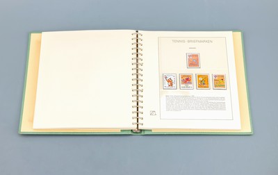 Sammelalbum Tennis-Briefmarken der Steffi Graf, aus dem Nachlass von Peter Graf, u.a.Marken aus Tanzania, Grossbritannien, Liechtenstein, Jordanien, ...
