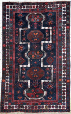 Antiker Schirwan, Kaukasus, um 1900, Wolle auf Wolle, ca. 235 x 150 cm, EHZ: 3