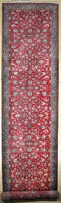 Täbriz alt, Persien, Mitte 20.Jhd, Wolle auf Baumwolle, ca. 470 x 117 cm, EHZ: 2