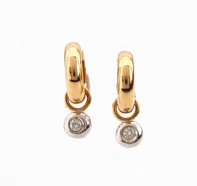 Paar 14 kt Gold Brillant-Ohrcreolen, GG/WG 585/000, 2 Brillanten in Einhängern zus. ca. 0.35 ct Weiß/p, Creolen auch einzeln tragbar, ca. 9.2 g, ...