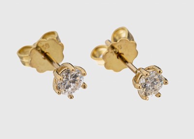 Paar 14 kt Gold Brillant Ohrstecker, GG 585/000, 2 Brillanten zus. ca. 0.50 ct feines Weiß/vs, ca. 1.5 g, Brisuren GG 750/000