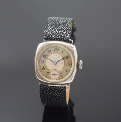 CORTEBERT Armbanduhr in 935er Silber, Handaufzug, Schweiz um 1930, 3-teil., kissenförm. Geh., Boden und Glasrand aufgedr., orig. Duoton-Zifferbl. m. ...