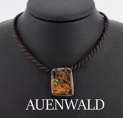 Boulderopal-Flechtcollier, besteht aus geflochtenen Polyesterfäden, stufenlos Länge verstellbar ca. 40-72 cm, AUENWALD Manufaktur