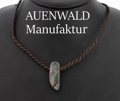 Boulderopal-Flechtcollier, geflochtene Polyesterfäden, Länge stufenlos verstellbar ca. 40-72 cm, AUENWALD Manufaktur
