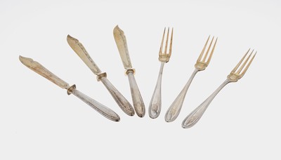 24-tlg. Obstbesteck, 800er Silber, deutsch um 1900, best. aus: 12 Gabeln und 12 Messer, (Klingen Stahl, Griffe gefüllt), z.T. verg., ...