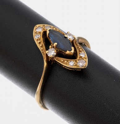 14 kt Gold Saphir-Diamant-Ring, GG 585/000,Unterkaderung, Saphirnavettes ca. 0.25 ct, 8 8/8-Diamanten zus. ca. 0.12 ct Weiß/si, Millegriffverz., RW ...