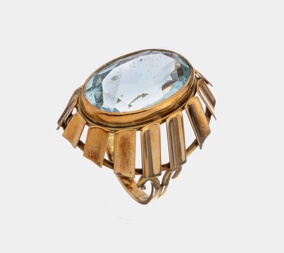 14 kt Gold Aquamarin-Ring, GG 585/000, ovalfacett. Aquamarin ca. 13.0 ct, RW 50, ca. 8 g