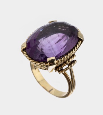 14 kt Gold Amethyst-Ring, deutsch um 1930/40, GG 585/000, ovalfacett. Amethyst ca. 30 ct,Unterkaderung mit Kordelrandverzierung, RW 59, ca. 14.7 g