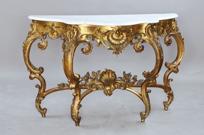 Wandkonsole, Frankreich, 2. Hälfte 19. Jh., Holz und Stuck, vergoldet, Rocaillen-, Muschel- und Blütendekor, Marmorplatte restauriert, best., ca. ...