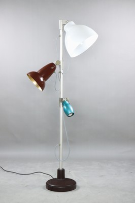 Stehlampe "Blossom", BELUX, Entw. Hella Jongerius 2008, Aluminium und Kunststoff, Lederummantelter Fuß, 3 Brennstellen mit unterschiedlich ...