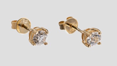 Paar 14 kt Gold Diamant-Ohrstecker, GG 585/000, 2 Altschliffdiamanten zus. ca. 0.54 ct Weiß-l.get.Weiß/si