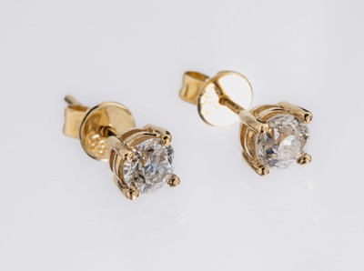 Paar 14 kt Gold Diamant-Ohrstecker, GG 585/000, 2 Altschliffdiamanten zus. ca. 0.59 ct Weiß-l.get.Weiß/si-p