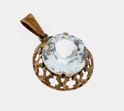 14 kt Gold Aquamarin-Anhänger, GG 585/000, rundfacett. Aquamarin ca. 11.00 ct, mit X- förmiger Unterkaderung, grav., ca. 4.9 g