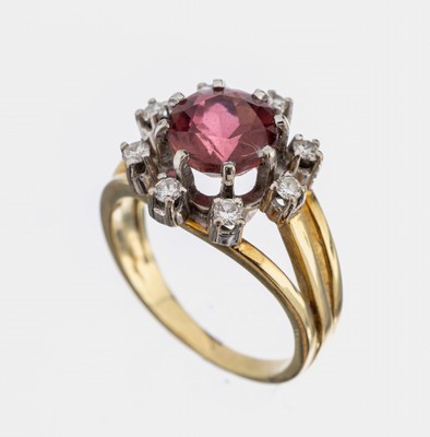 14 kt Gold Turmalin-Brillant-Ring, GG/WG 585/000 gepr., mittig rundfacett. Turmalin ca.1.20 ct, umgeben von 8 8/8-Diamanten zus. ca. 0.16 ct ...