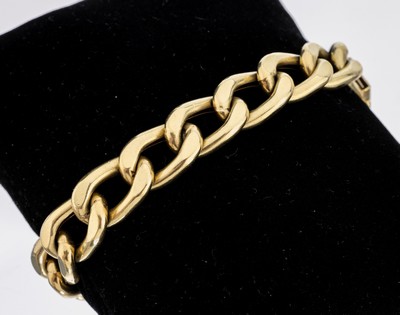 14 kt Gold Armband, GG 585/000, Glieder hohl gearbeitet, L. ca. 19 cm, Kastenschloss mit Sicherheitsacht, ca. 23.1 g
