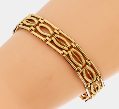 14 kt Gold Armband, Russland um 1920, GG 583/000, geometrische quadratische Glieder, L.ca. 18.3 cm, Kastenschloss mit 2 Sicherheitsachten, ca. 17.1 g